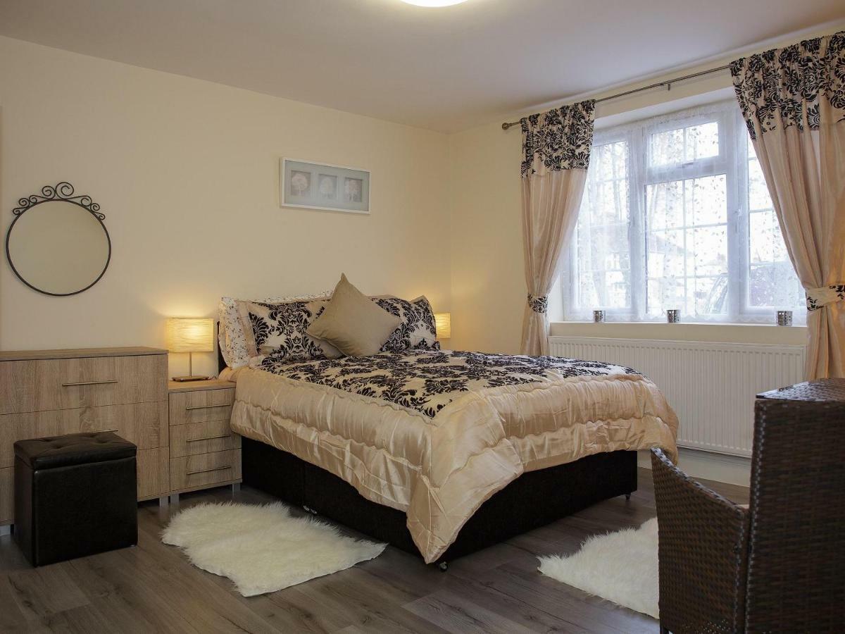 Gooseacre Rooms 해로우 외부 사진